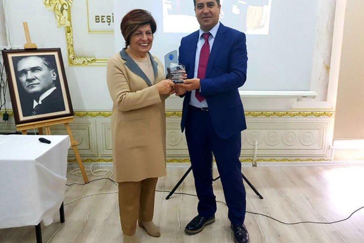 Prof. Dr. Narçin Palavan Ünsal at Beşiktaş Anatolian High School.