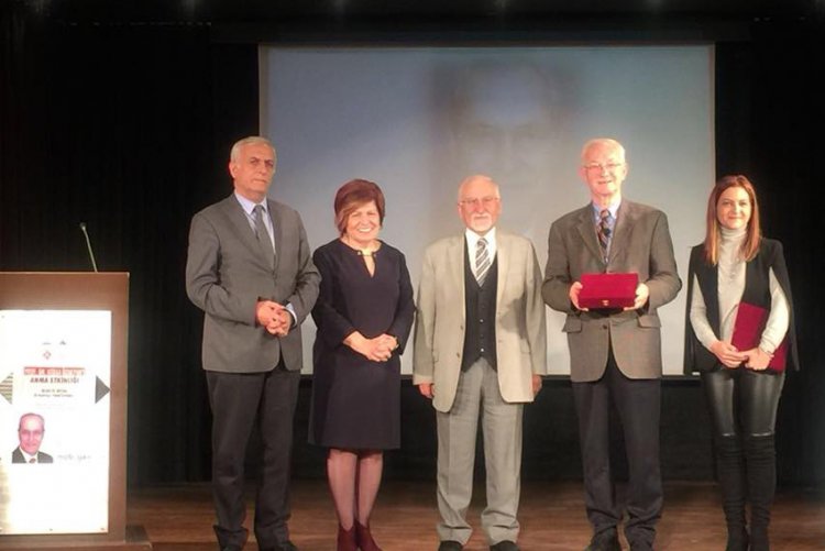 İKÜ MOBİGEN Kurucu Bölüm Başkanı değerli hocamız Prof. Dr. Atilla Özalpan vefatının altıncı senesinde, 14 Mart Çarşamba günü düzenlenen konferans ile anıldı