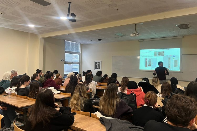 "İş Sağlığı ve Laboratuvar Biyogüvenlik Kuralları" Semineri