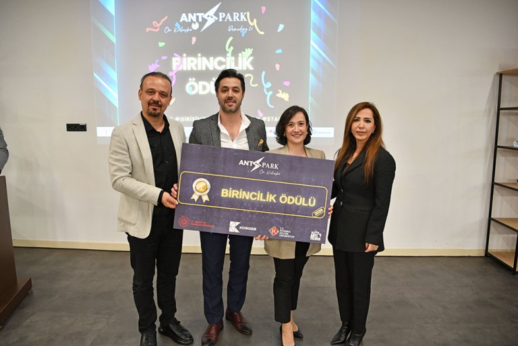 MOBİGEN Akademisyenlerine Girişimcilik Ödülü