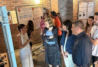 MOBİGEN Bitirme Projesi Poster Sunumları ve Mezuniyet Pastası Kesimi