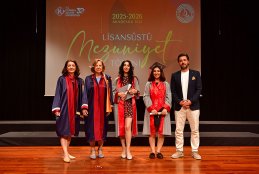 Moleküler Biyoloji ve Genetik Anabilim Dalı Yüksek Lisans Öğrencilerimizin Mezuniyet Sevinci